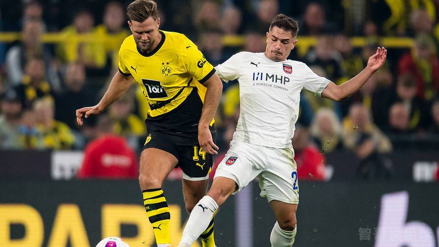 沃尔夫斯堡客场中场出色，完美完成逆袭的简单介绍