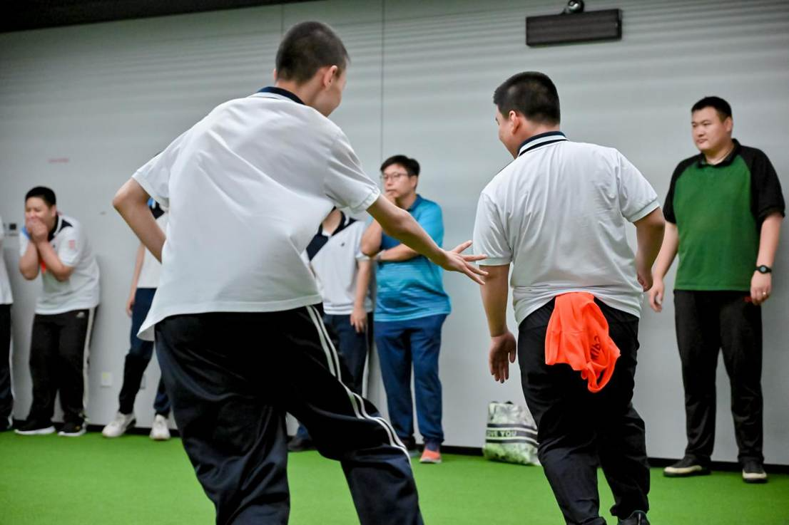 逐梦追风!球员们在比赛中向目标不懈努力的简单介绍 逐梦追风!球员们在比赛中向目标不懈努力的简单介绍