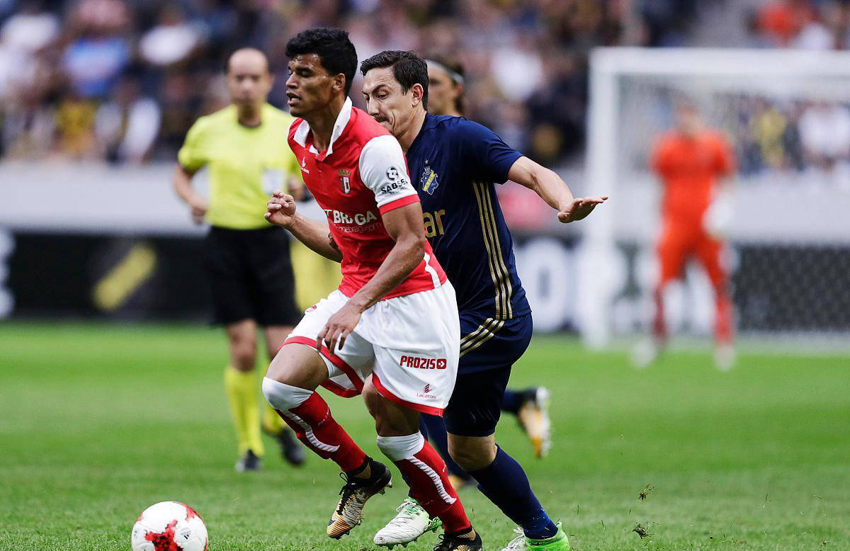 阿贾克斯险胜切尔西成功晋级半决赛