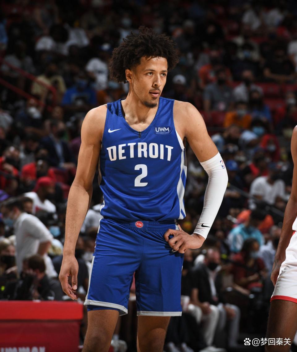 包含年轻后卫连续两场高效得分,展现潜力的词条 包含年轻后卫连续两场高效得分,展现潜力的词条