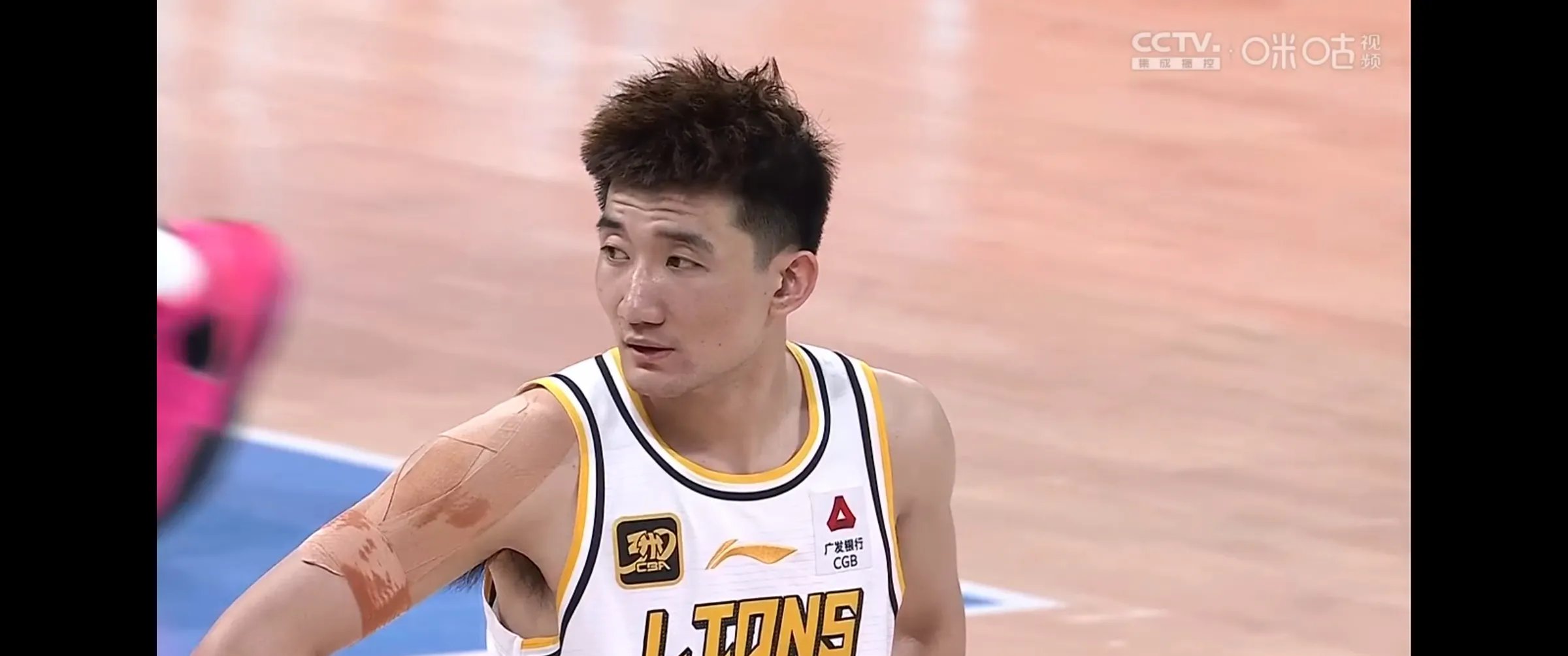 卢森堡队员取得关键胜利，获得欧锦赛资格的简单介绍