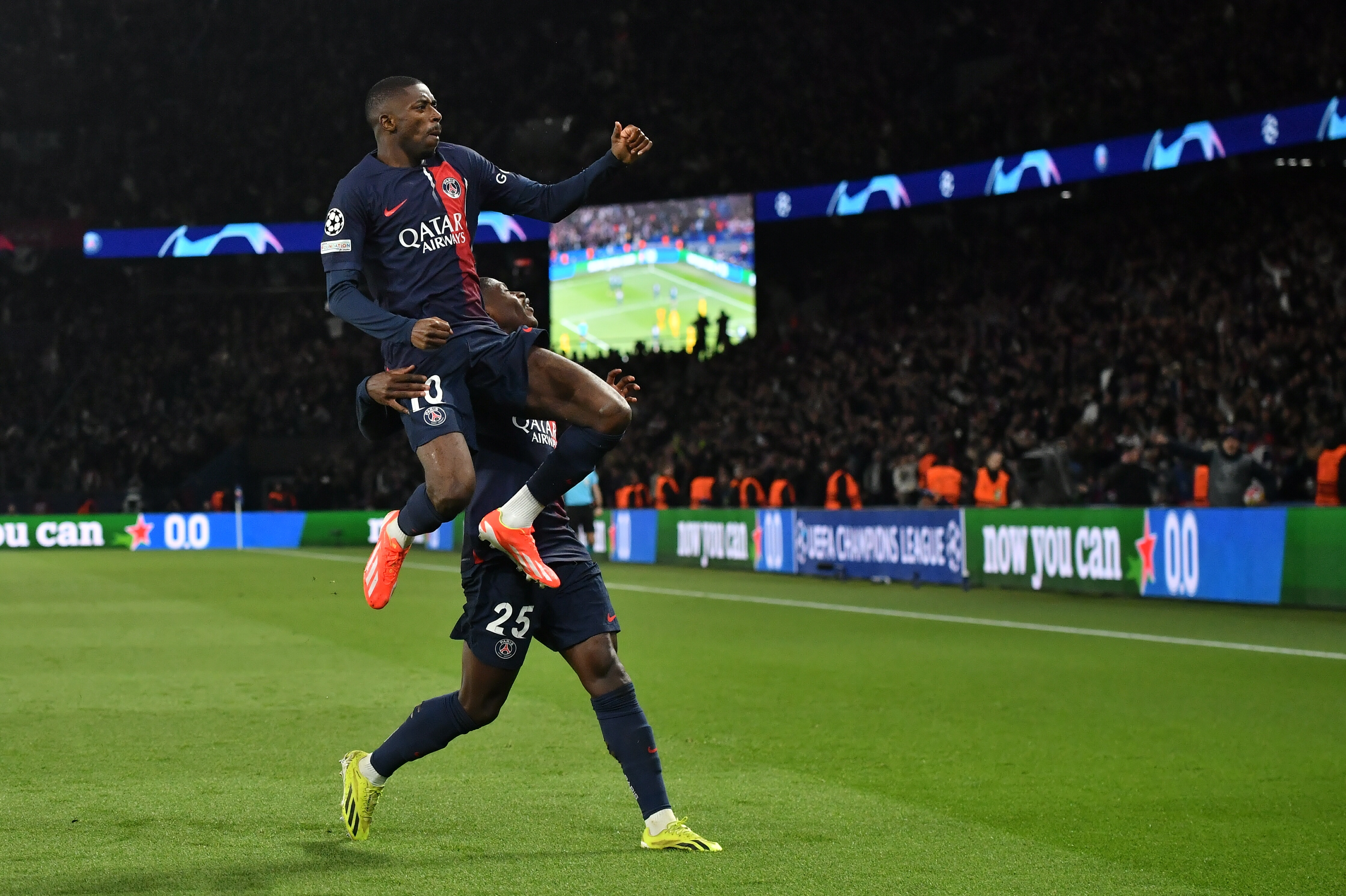 包含2021-2022赛季法甲战绩：巴黎圣日耳曼3-2蒙彼利埃的词条