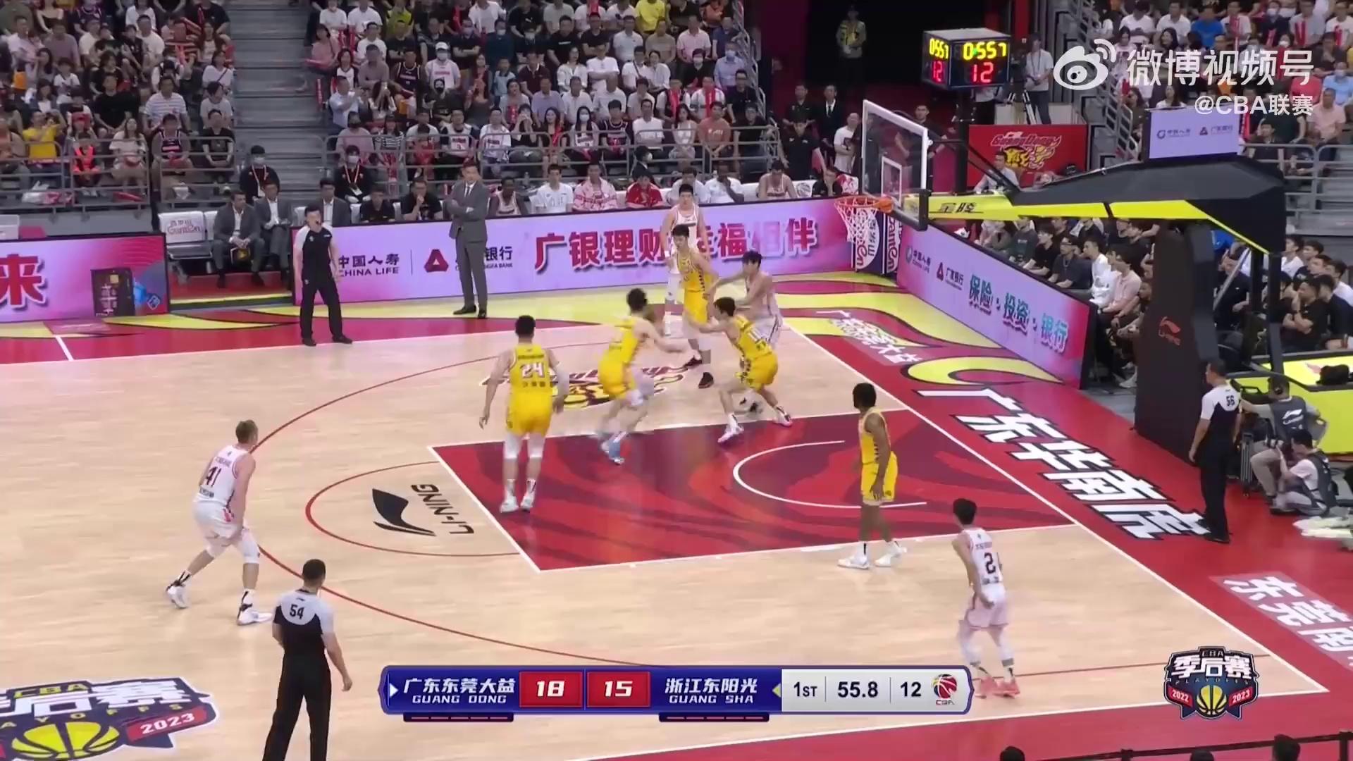 广东领头群雄,CBA季后赛征程启航 广东领头群雄,CBA季后赛征程启航