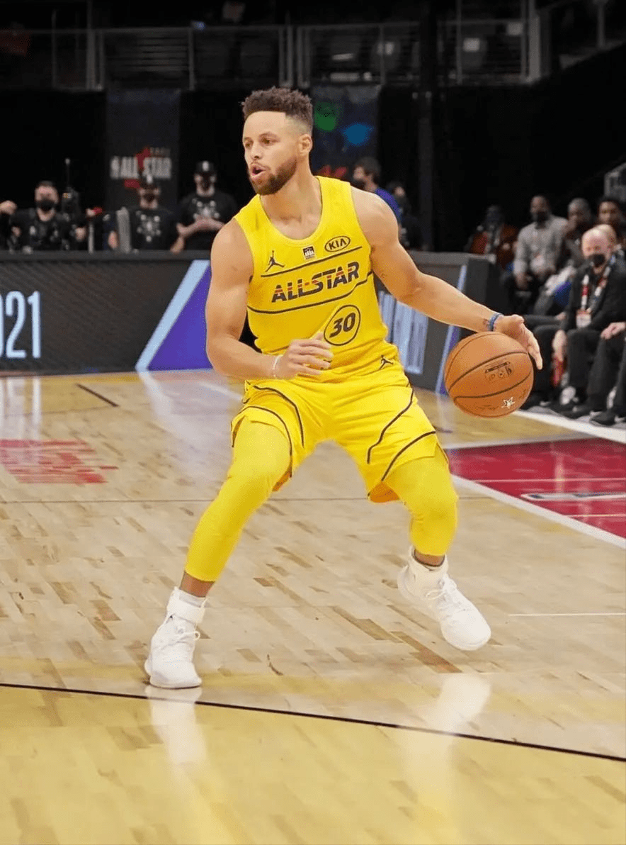 猛龙继续胜利，小加坎巴逐渐走红